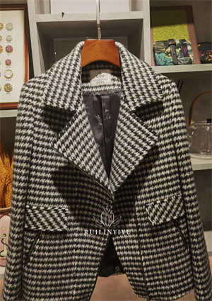 ���׶���