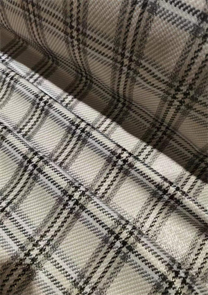 ���϶���